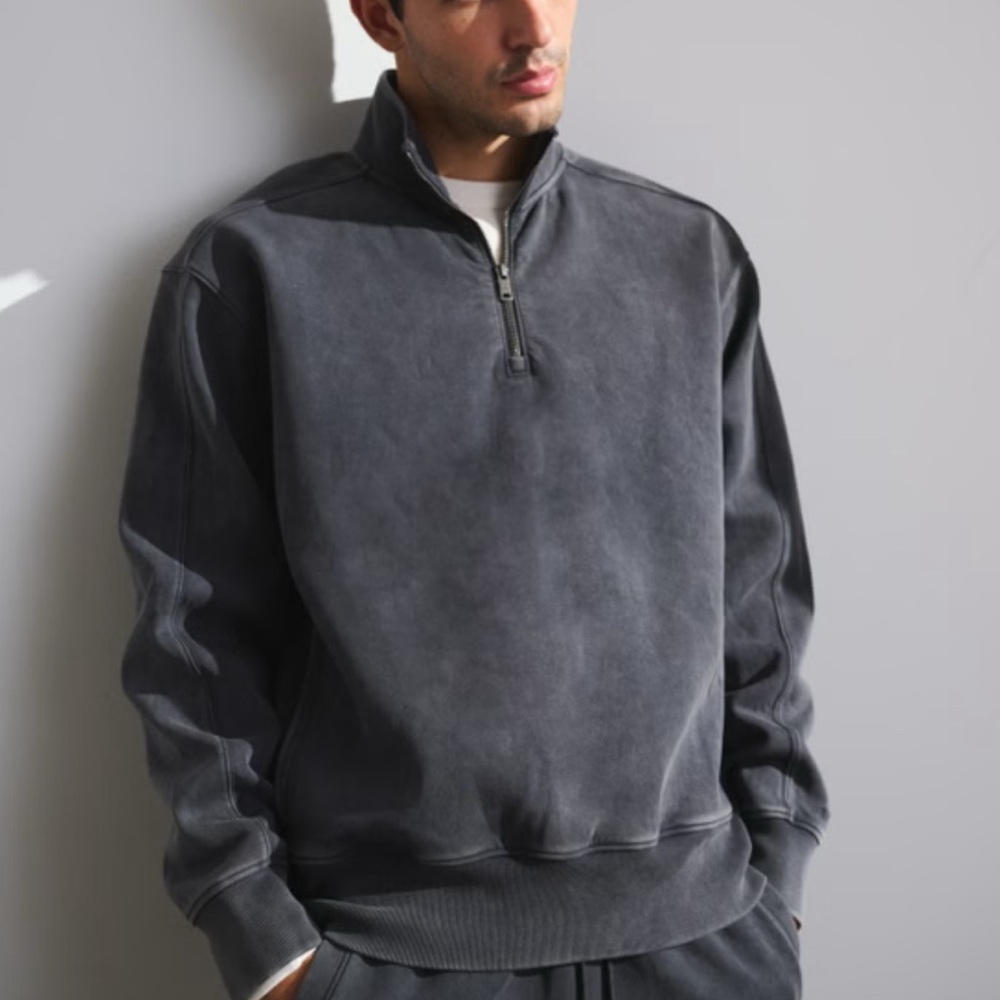 Abercrombie & Fitch Men's Soft A&F Collection Long Sleeve Gray Quarter Zip Small